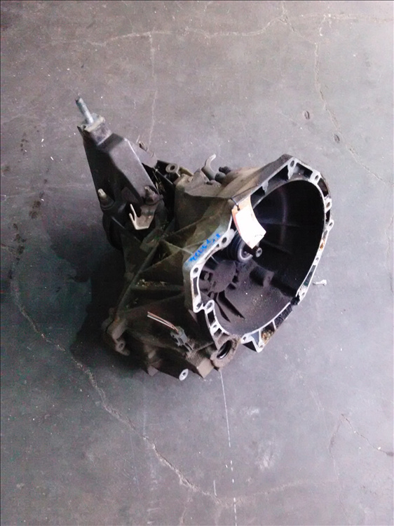 Cutie viteze FORD FOCUS 1 1.6B
