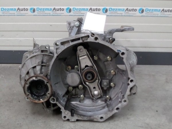 Cutie viteze JCX, Vw Touran, 1.9 tdi, BLS (pr:110747)
