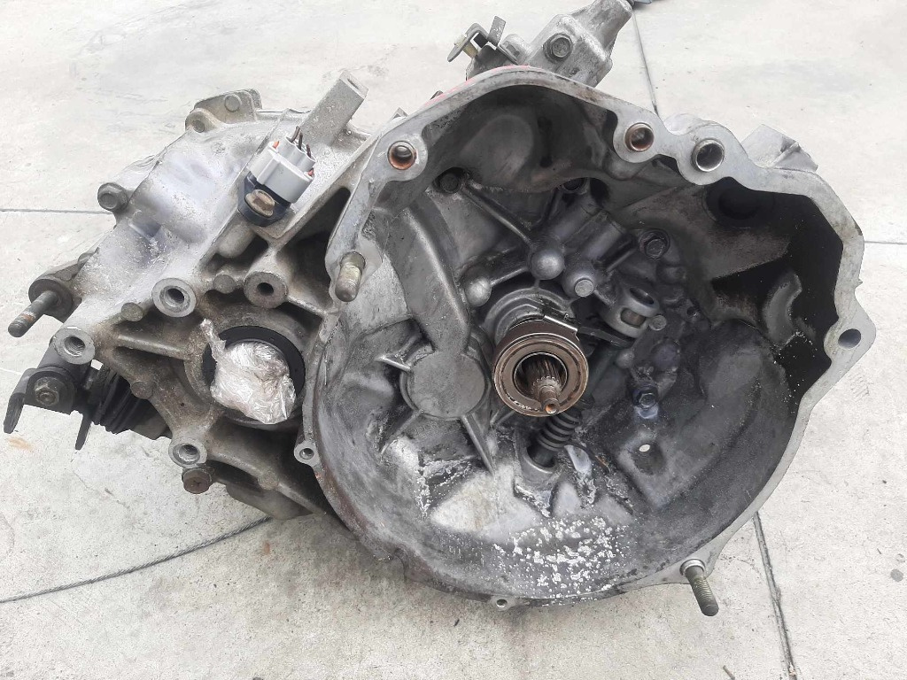 Cutie viteze manuala 1.0 b f10dn suzuki alto