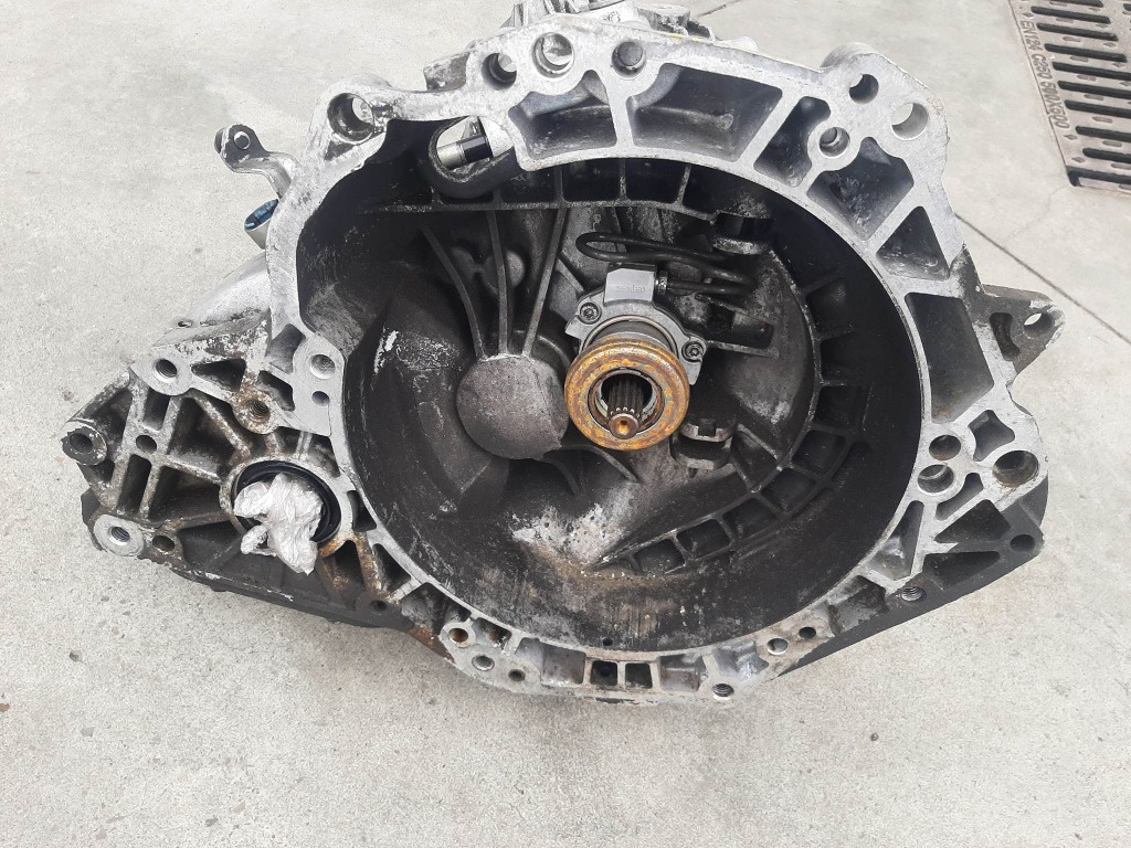 Cutie viteze manuala 1.3 cdti z13dtj opel meriva a