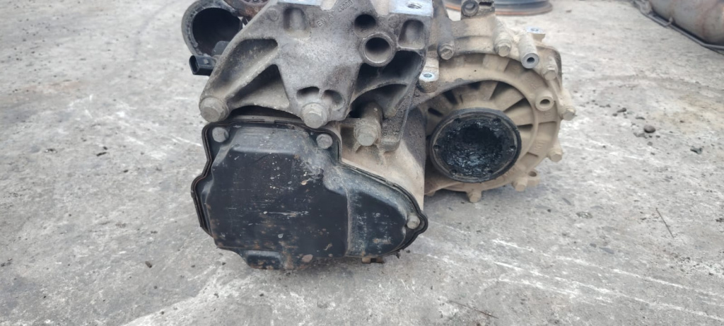 Cutie viteze manuala 1.6 tdi LHW Skoda Octavia 2 [facelift] [2008 - 2013] 1.6 tdi CAYC
