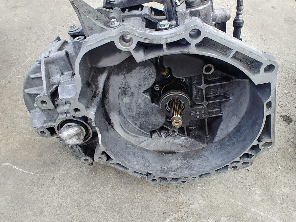Cutie viteze manuala 1.7cdti a17dtr opel astra j 55194293