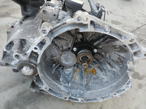 Cutie viteze manuala 2.0b syda ford focus 2 6m5r-7002-vc 1s7r-7f096