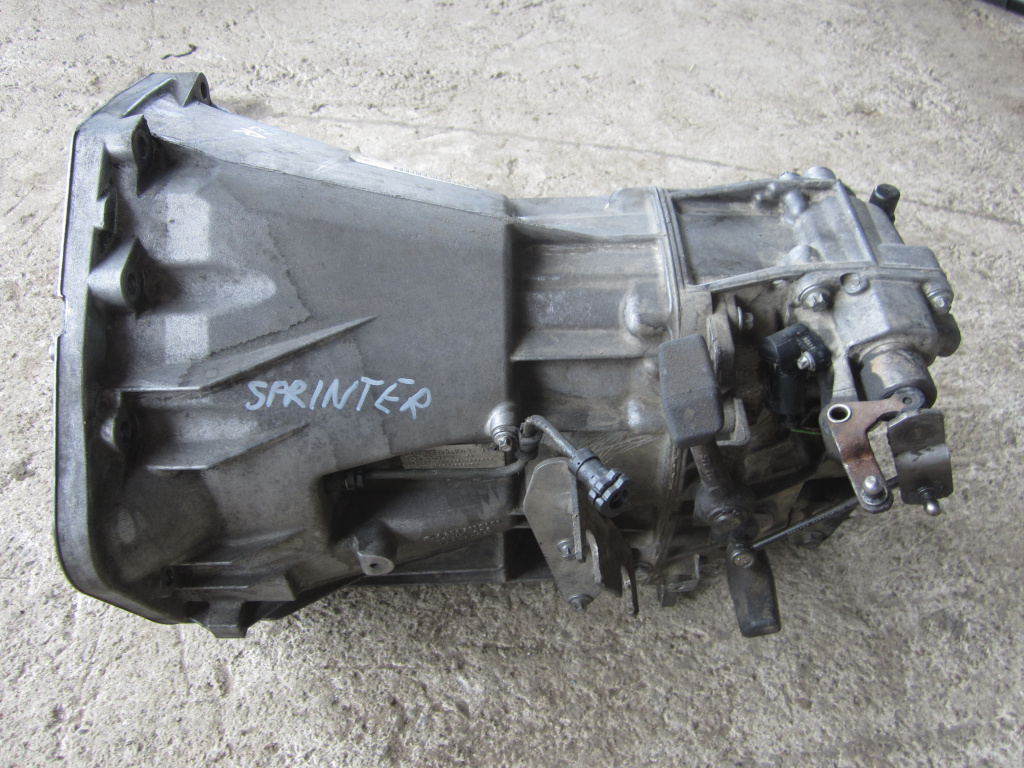 CUTIE VITEZE MANUALA 5+1 TREPTE MERCEDES-BENZ SPRINTER 311 W903 2.2 CDI FAB. 1999 - 2007 ⭐⭐⭐⭐⭐