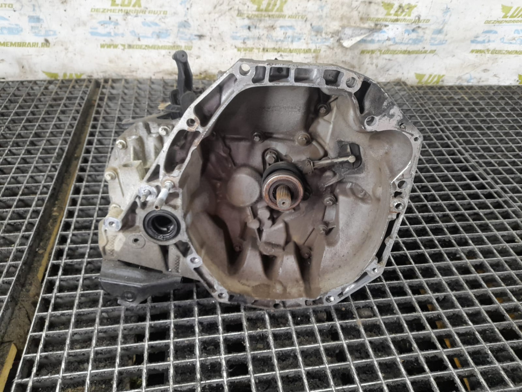 Cutie viteze manuala 5 trepte 1.5 dci jr5332 Renault Clio 4 [2012 - 2020] 1.5 dci K9K608