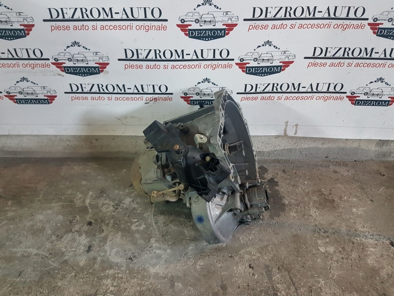 Cutie viteze manuala 5 trepte 20dp75 citroen jumpy III 1.6 hdi 90 cai