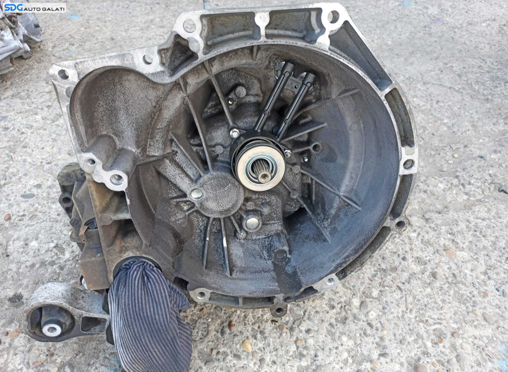 Cutie Viteze Manuala 5 Trepte Ford Fusion 1.4 TDCI 2002 - 2010 Cod 2N1R-7002-VC [X4009]
