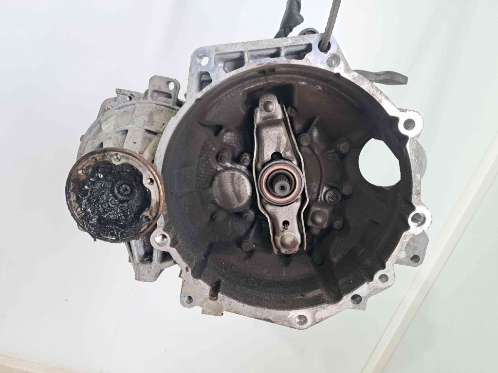 Cutie viteze manuala 5 trepte Skoda Yeti (5L) [Fabr 2009-2020] KJF 2.0 TDI CFHA 81KW / 110CP