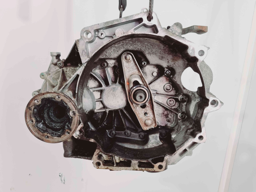 Cutie viteze manuala 5 trepte Volkswagen Golf 5 Plus (5M1) [Fabr 2005-2008] GVY 1.6 Benz BSE 75KW / 102CP