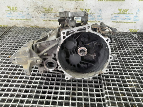 Cutie viteze manuala 6 trepte 2.0 crd BYL Chrysler Sebring 3 [2007 - 2010] 2.0 crd BYL
