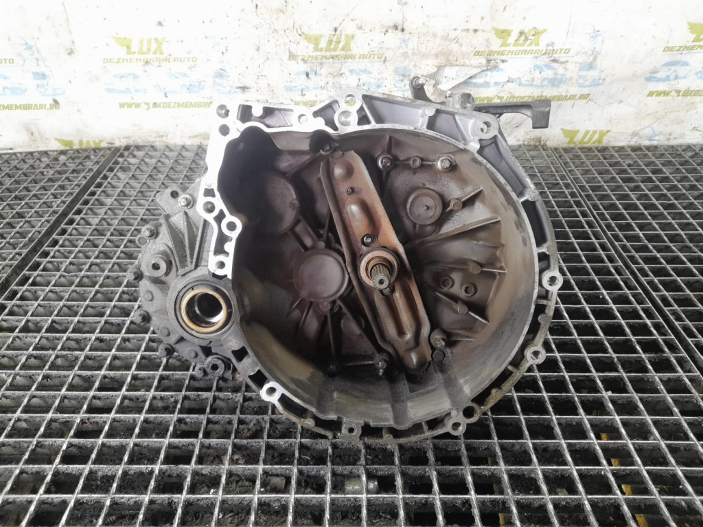 Cutie viteze manuala 6 trepte 2300759583905 1.6 benzina N12B16A Mini Cooper R56 [facelift] [2010 - 2015] 1.6 benzina N12B16A