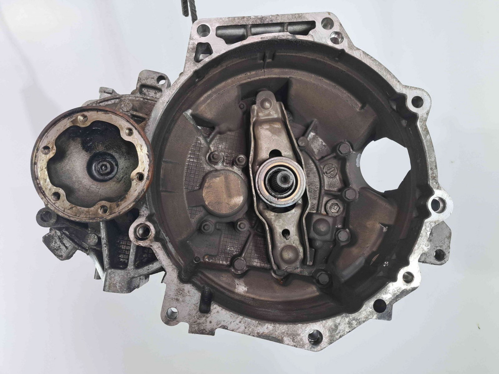 Cutie viteze manuala 6 trepte AUDI A3 (8P1) [Fabr 2003-2012] 1.9 TDI BLS 77KW / 105CP