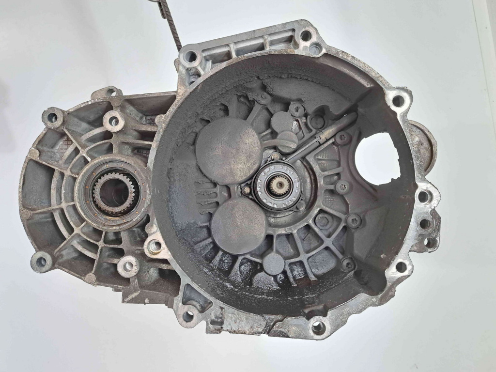 Cutie viteze manuala 6 trepte Audi A3 Sportback (8PA) [Fabr 2004-2013] NFY 2.0 TDI CFGB 125KW / 170CP