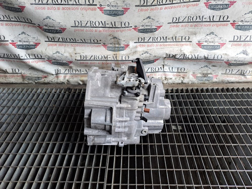 Cutie Viteze Manuala 6 Trepte MQ350 02Q300051A QGN Vw Passat B8 2.0 Tdi 4Motion