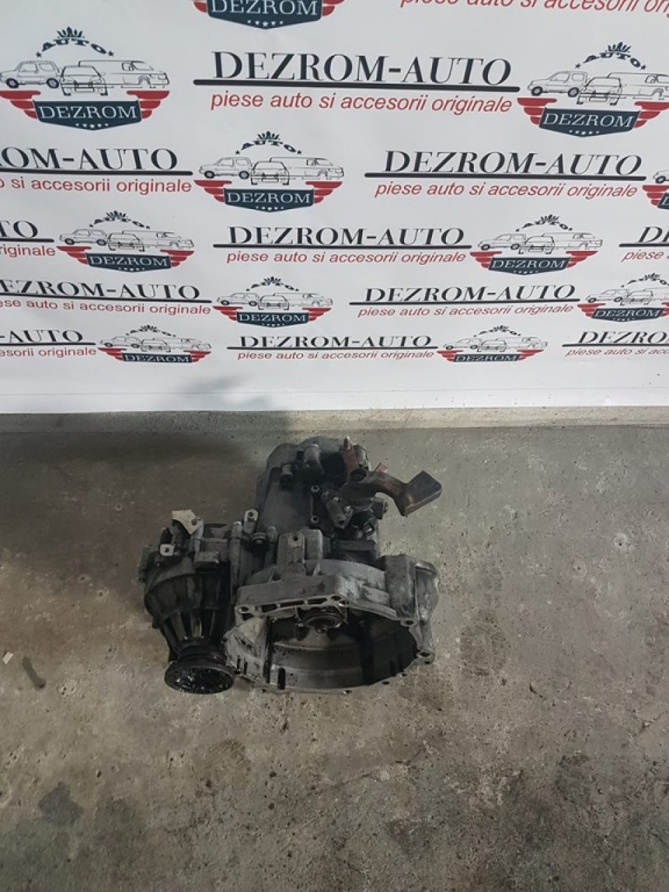 Cutie viteze manuala 6 trepte Vw Jetta III 1.4 tsi JXP 02S300045Q