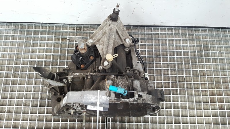 Cutie viteze manuala 8200210039, Renault Megane 2, 1.5 dci (id:343032)