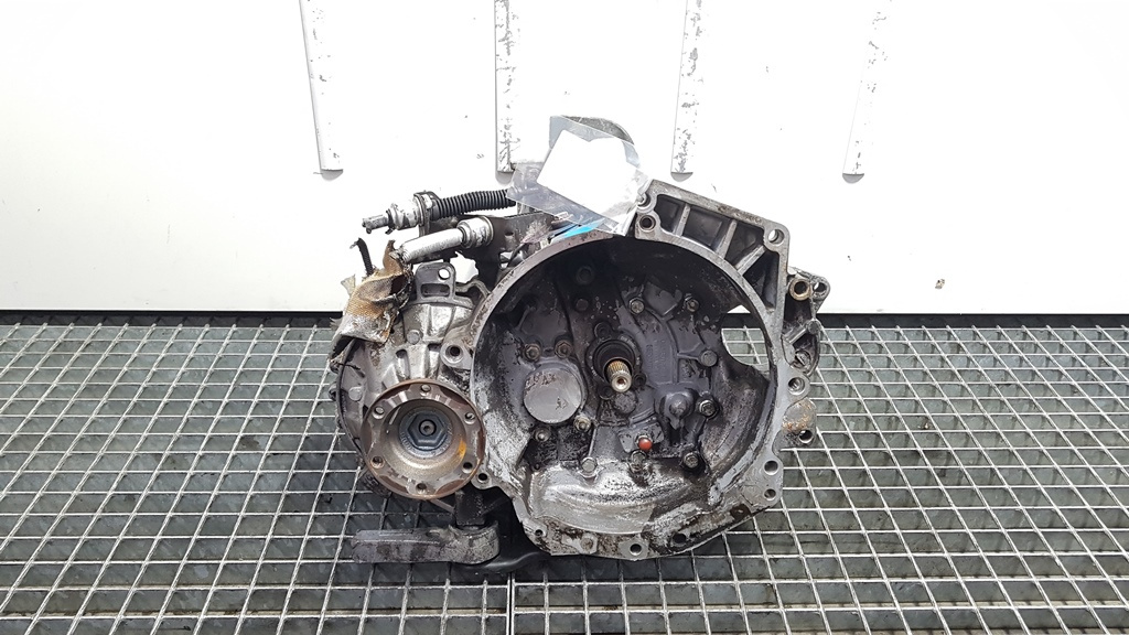 Cutie viteze manuala, cod EBS, VW Golf 4 (1J1), 2.3 benz, AQN, 5 vit man (pr:110747)
