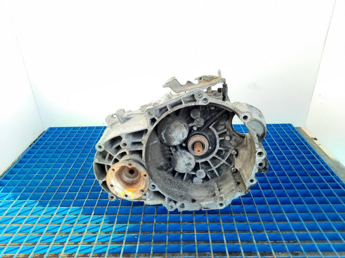 Cutie viteze manuala, cod KXX, VW Passat (3C2), 2.0 TDI, CBA, 6 vit man (pr:110747)