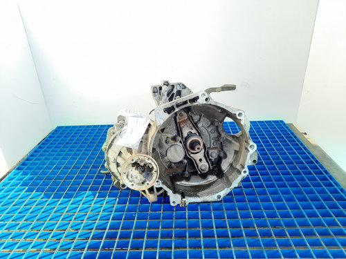 Cutie viteze manuala, cod LKA, Vw Touran (1T1, 1T2) 1.9 TDI, BXE, 6 vit man (pr:110747)