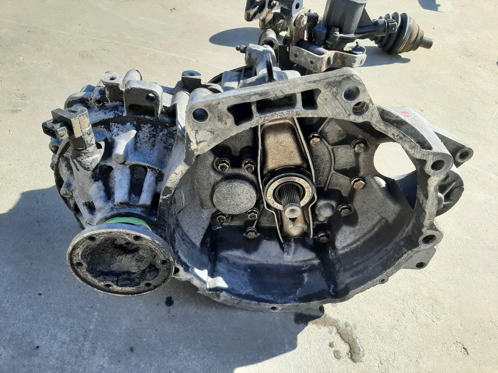 Cutie viteze manuala ctn 1z 1.9 tdi vw passat b4