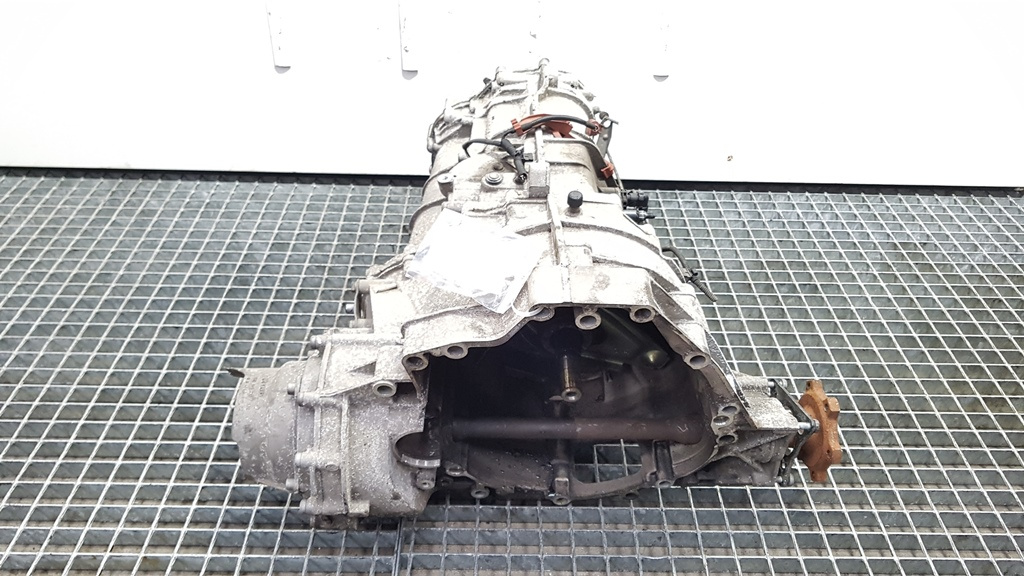 Cutie viteze manuala cu Start-Stop, LLQ, Audi A4 Avant (8K5, B8) [Fabr 2008-2015] 2.0 tdi, CAG, 6 vit man (id:407874)