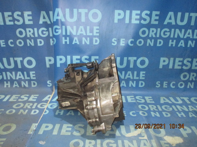 Cutie viteze manuala Ford Focus 1.6tdci; 5M5R7002YC