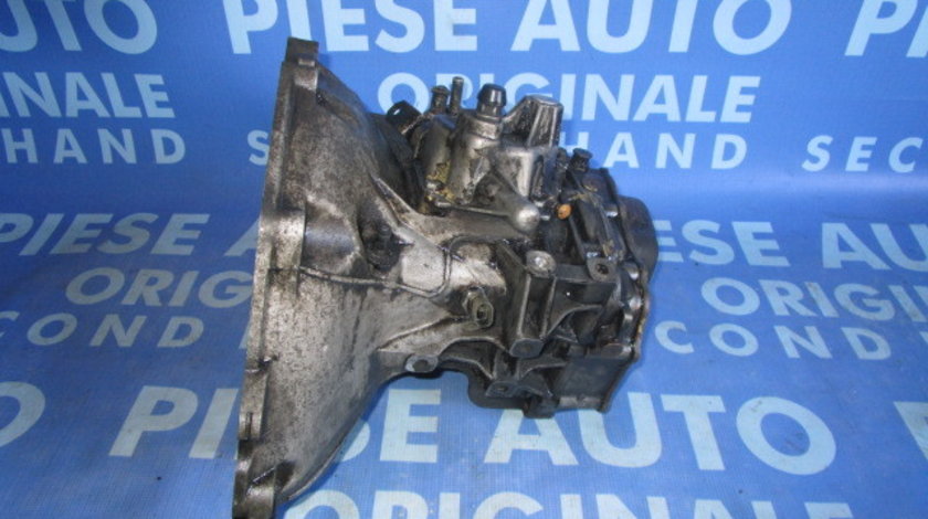 Cutie viteze manuala Opel Astra G 1.7dti 16v; 90400209