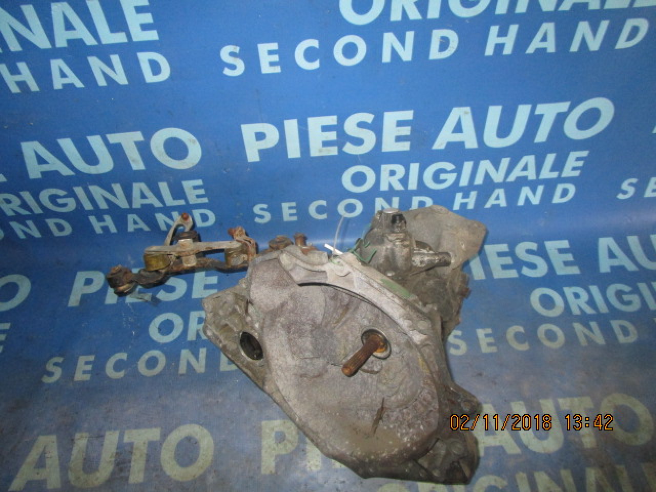 Cutie viteze manuala Opel Astra G 1.7dtl; 90400209