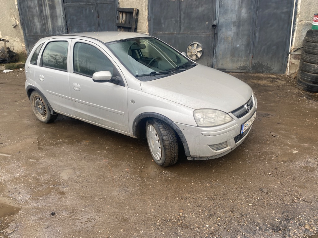 Cutie viteze manuala Opel Corsa C 2005 Hatchback 1.3