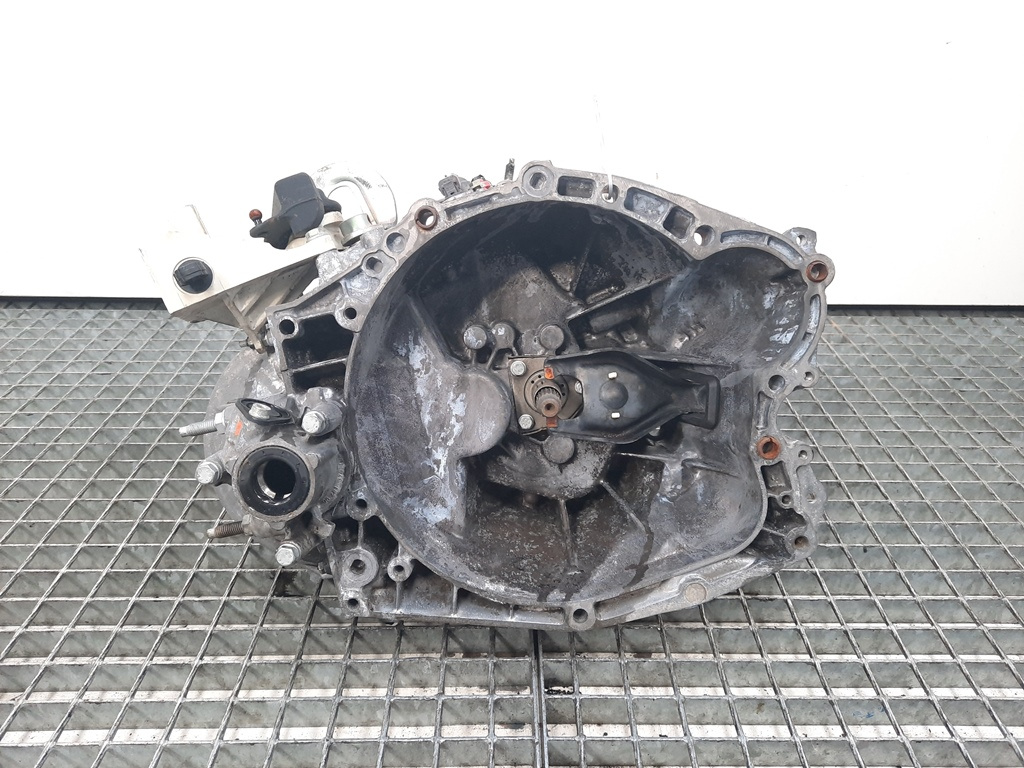 Cutie viteze manuala, Peugeot 307 SW [Fabr 2002-2008] 2.0 B, RFJ, 20DM37, 5 vit man (pr:110747)