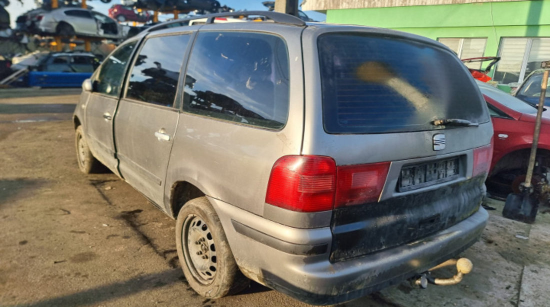 Cutie viteze manuala Seat Alhambra 2004 Monovolum 1.9 tdi AUY