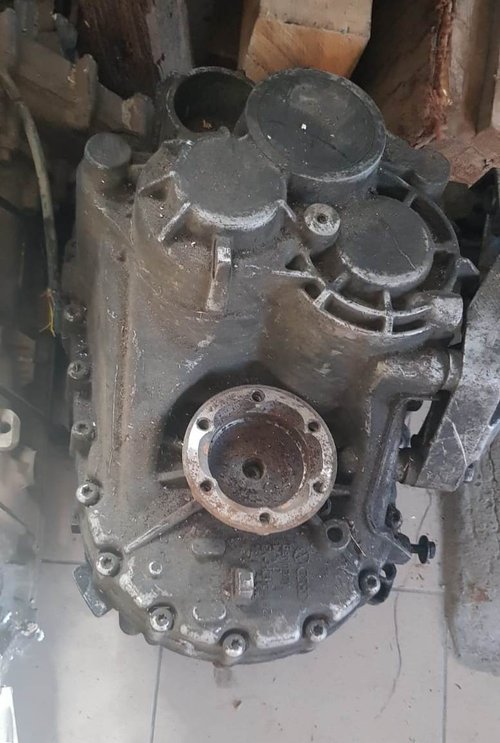 Cutie viteze manuala timonerie VW Skoda 2.0 Tdi 140 Cp