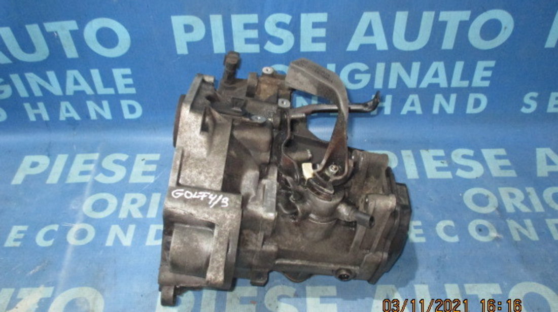 Cutie viteze manuala VW Golf 4 2.0i;  02J301103F