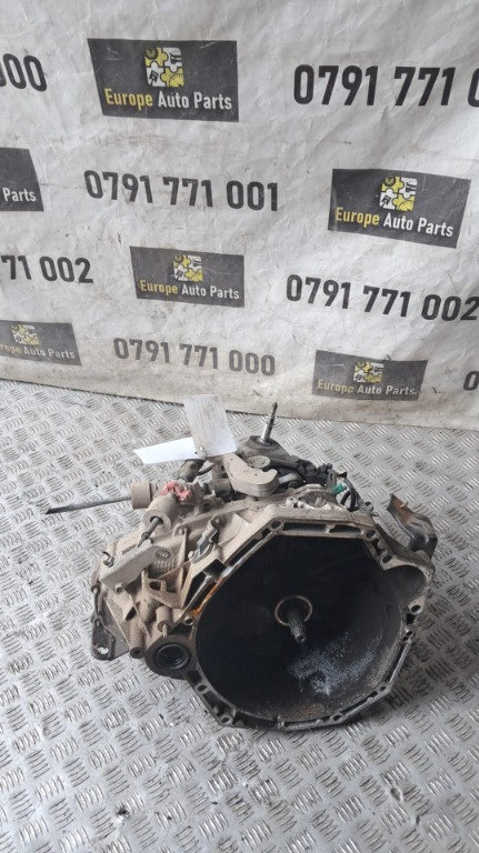 Cutie viteze Nissan Qashqai j10 1.5 DCI cod motor k9k transmisie manuala 6+1 an 2012 cod TL4 113 / 3...