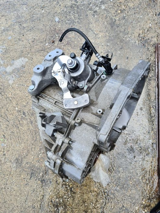 Cutie viteze start stop F40 Opel Insignia 2.0 cdti