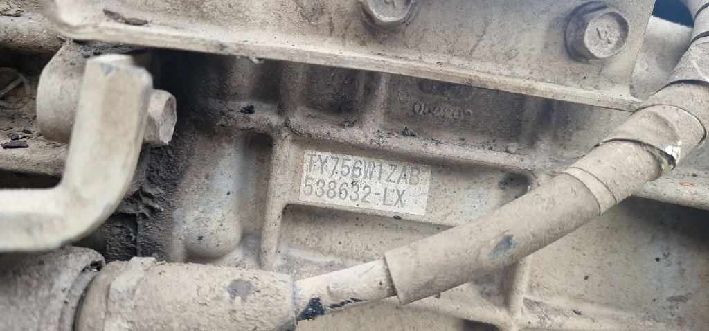 Cutie Viteze Subaru Forester 2.0 d 6+1Viteze Euro 5 cod TY756W1ZAB