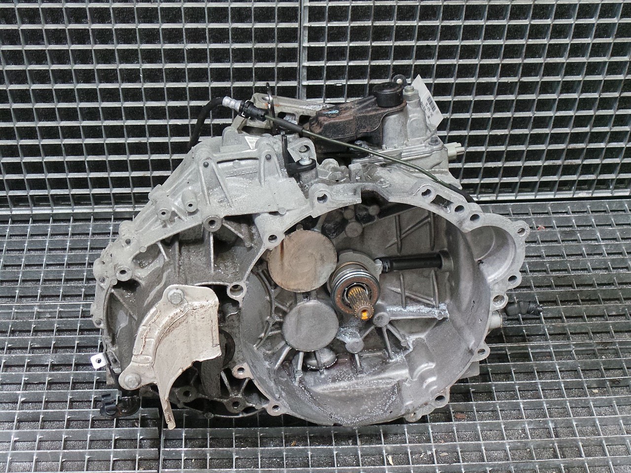 CUTIE VITEZE VOLVO S80 S80 2.5 T - (2006 2016)