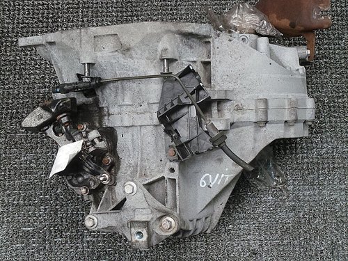 CUTIE VITEZE VOLVO V50 2.0 D - (2004 2010)