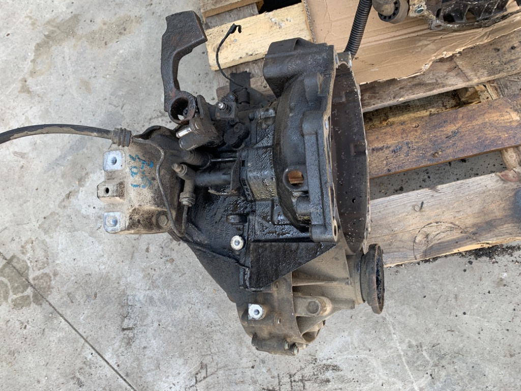 Cutie viteze VW Golf 5 2.0 SDI cod motor BDJ BDK BST