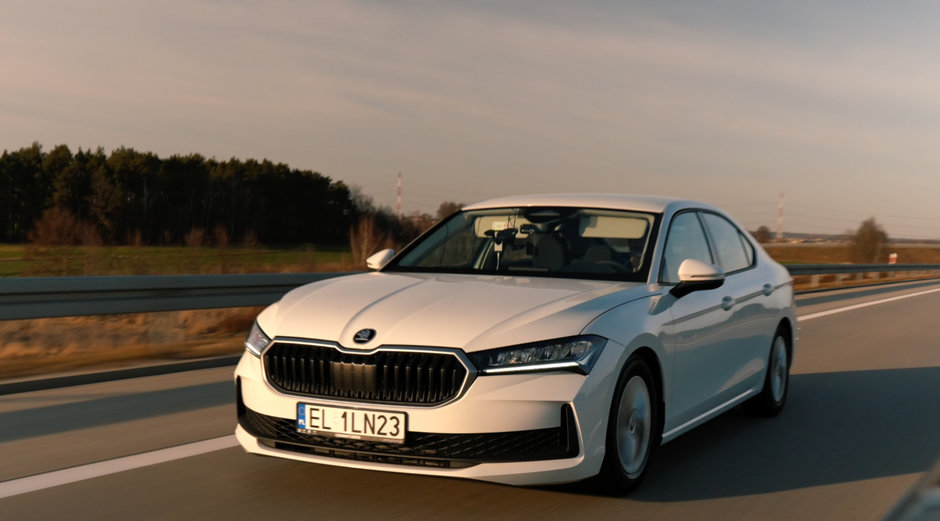 D-aia sunt romanii innebuniti dupa ele. O Skoda cu motor diesel a parcurs 2831 km cu doar un singur plin de motorina