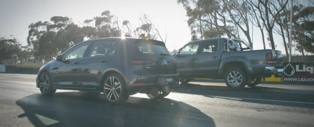 Daca ai un Golf GTD, sa nu te pui cu un Amarok V6. Vei lua bataie exact ca si in filmuletul asta