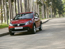 Dacia a lansat Sandero Stepway