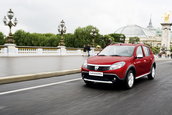 Dacia a lansat Sandero Stepway