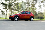 Dacia a lansat Sandero Stepway