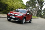 Dacia a lansat Sandero Stepway