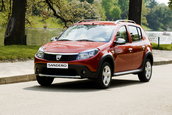 Dacia a lansat Sandero Stepway