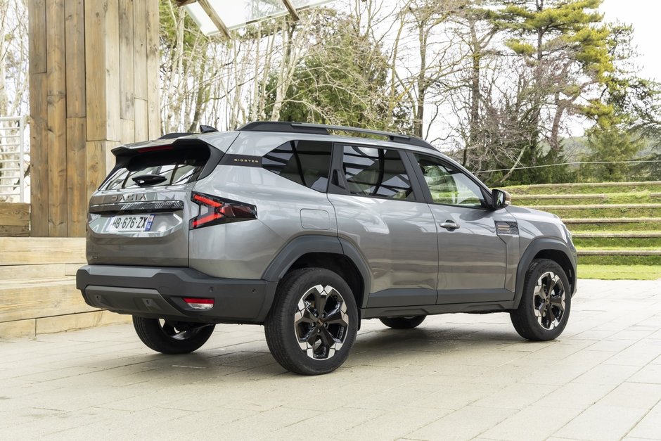 Dacia Bigster - Galerie foto