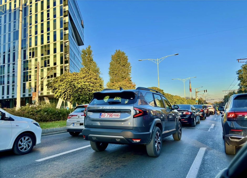 Dacia Bigster pe strazile Romaniei