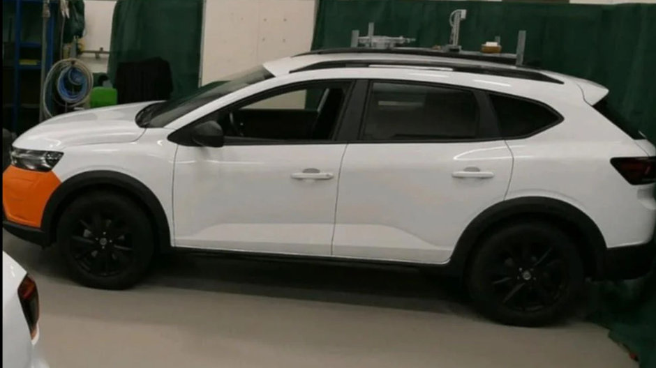 Dacia C-Neo - Poze spion