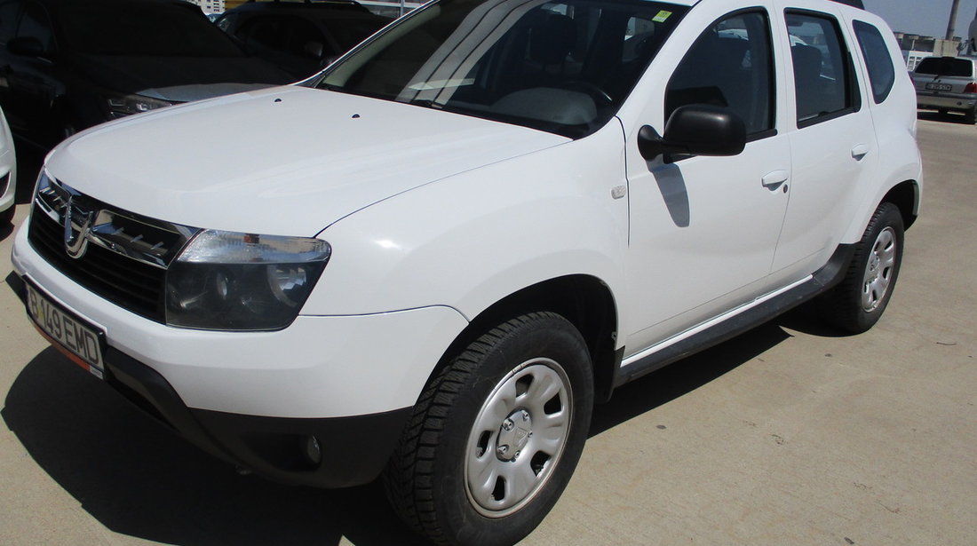 Dacia Duster 1.5 dCI 110 CP 4X4 2012